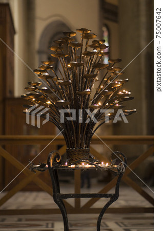 Italian candle stand Italian candle stand 75007642