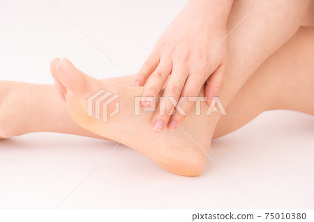 足部護理女性雙腿 足部護理女性雙腿 75010380
