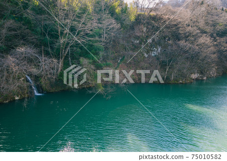 Kumejikyo [Nagano City designated scenic spot] 75010582