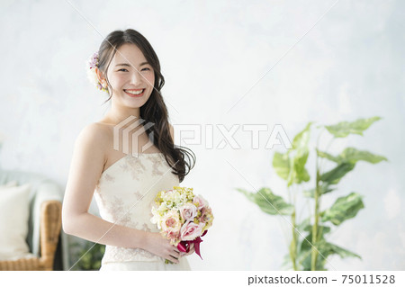 20多歲的新娘形象 20多歲的新娘形象 75011528
