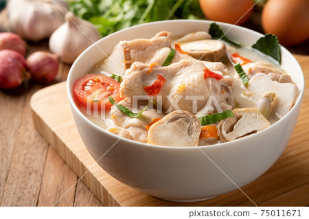 Spicy Chicken Drumstick Soup (Tom Yum Gai) ,Spicy soup thai style. Spicy Chicken Drumstick Soup (Tom Yum Gai) ,Spicy soup thai style. 75011671