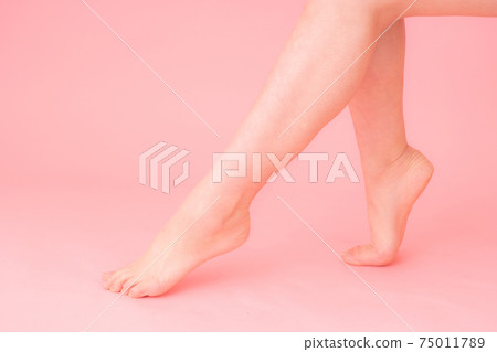 皮膚護理女性雙腿 皮膚護理女性雙腿 75011789