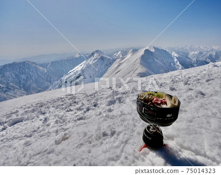 Kiritanpo hotpot at the summit of Mt. Tanigawa, Gunma in the midwinter 75014323