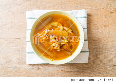 Mixed Vegetable Sour Soup 75018361