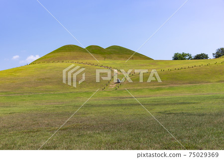 Goseong Songjeong-dong tomb, Goseong-gun, Gyeongnam Goseong Songjeong-dong tomb, Goseong-gun, Gyeongnam 75029369