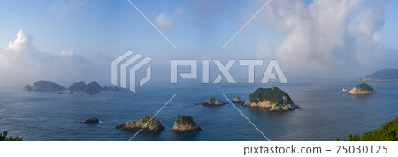 Daeso Bottle Island, Hallyeo Marine National Park, Geoje, Gyeongnam 75030125