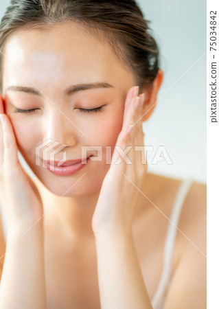 Skin care 20s 75034842