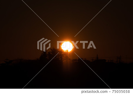 日出 日出 75035038