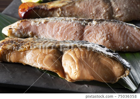 Delicious salmon 75036358