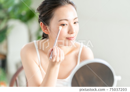 eye shadow 75037203