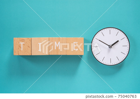 Time | Blocks and clocks with "TIME" written on them 75040763