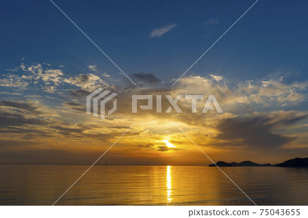 Marcian Beach, Jung-gu, Incheon 75043655