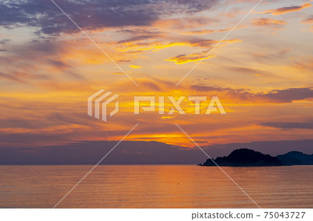 Marcian Beach, Jung-gu, Incheon 75043727