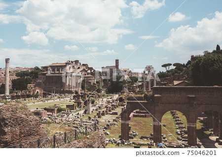 Panoramic view of Roman forum, also known by Forum Romanum or Foro Romano 75046201