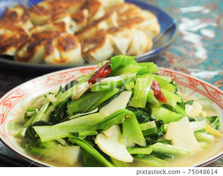 Stir-fried bok choy and bamboo shoots Stir-fried bok choy and bamboo shoots 75048614