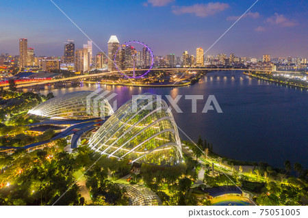 Travel Holiday in Singapore. 75051005