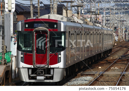 [T] Nishitetsu Tenjin Omuta Line Type 9000 (Each stop: bound for Nishitetsu Tenjin) 75054176