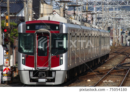 [T] Nishitetsu Tenjin Omuta Line Type 9000 (Each stop: bound for Nishitetsu Tenjin) 75054180