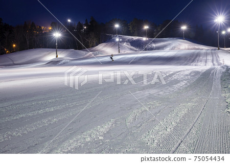 Night ski resort Night ski resort 75054434