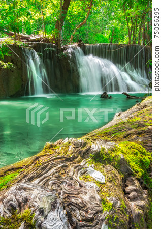 Huai Mae Kamin waterfall Huai Mae Kamin waterfall 75056295
