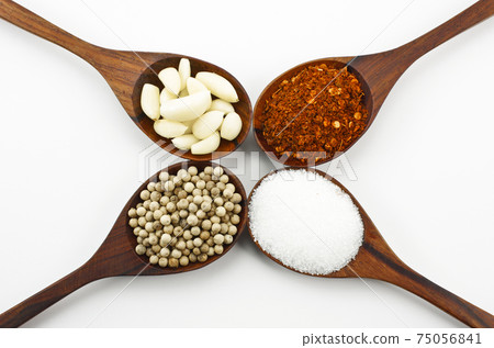 Cayenne pepper, sugar, garlic and pepper. Cayenne pepper, sugar, garlic and pepper. 75056841