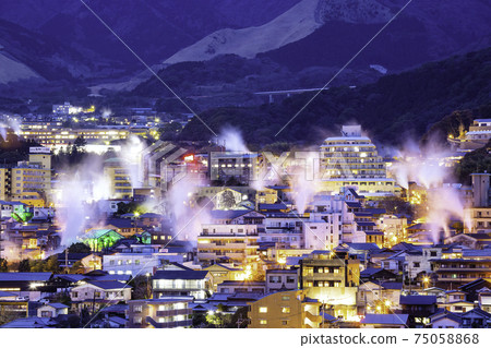 大分縣別府市Yukemuri天文台的美麗夜景 75058868