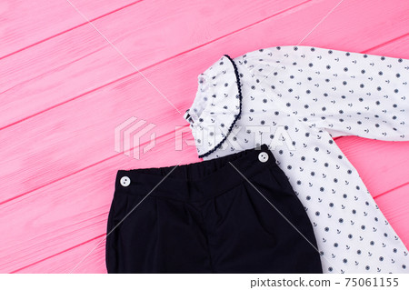 Girls pajama set on pink Girls pajama set on pink 75061155