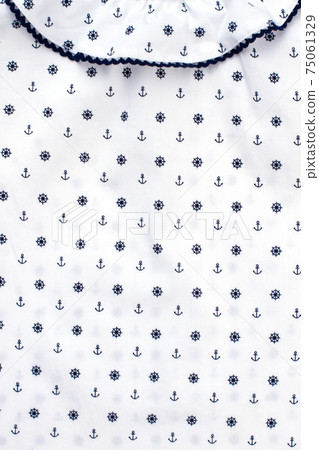 Detailed view on a blouse Detailed view on a blouse 75061329