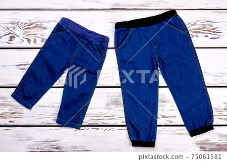 New jeans for infant and toddler kids. 75061581