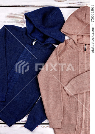 Top view of brand knitted pullovers. 75061965