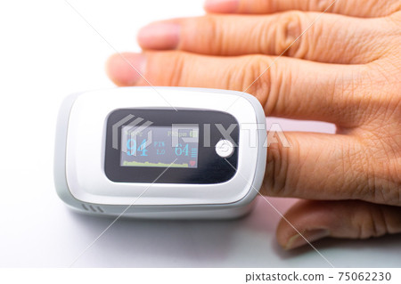 Pulse Oximeter Pulse Oximeter 75062230