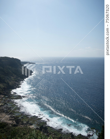 德之島,稻田岬的海岸 德之島,稻田岬的海岸 75067820