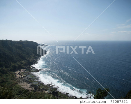 德之島,稻田岬的海岸 德之島,稻田岬的海岸 75067821