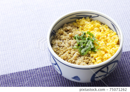 肉味o soboro碗5 肉味o soboro碗5 75071262