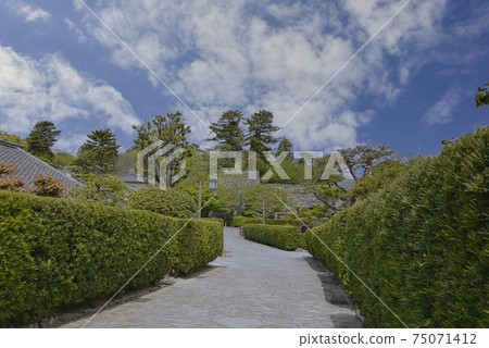 三重縣松阪市的“城堡守衛住宅” 三重縣松阪市的“城堡守衛住宅” 75071412