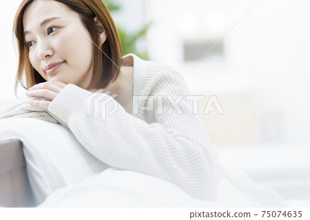 Young woman beauty image 75074635