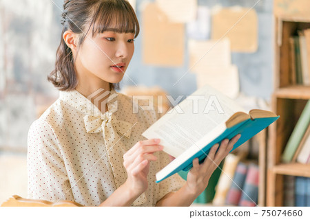 Book lover girls Book lover girls 75074660