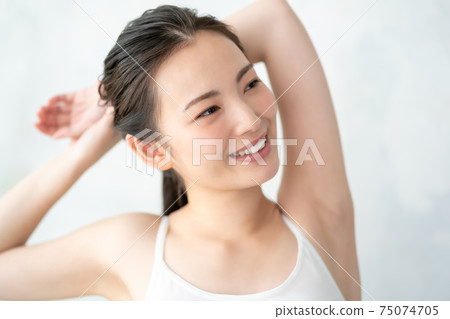 Yoga for women in their 20s Yoga for women in their 20s 75074705