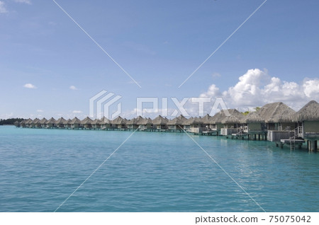  Water cottage 75075042