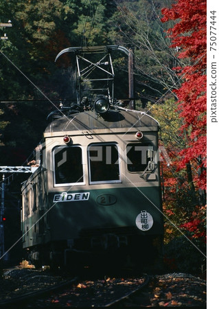 鐵路Eizan電氣鐵路Eizan電氣鐵路艾登Eiden 21 Kibuneguchi Ninose秋葉楓葉秋復古舊模型 75077444