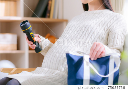 孕婦準備手電筒防災用品 孕婦準備手電筒防災用品 75083736