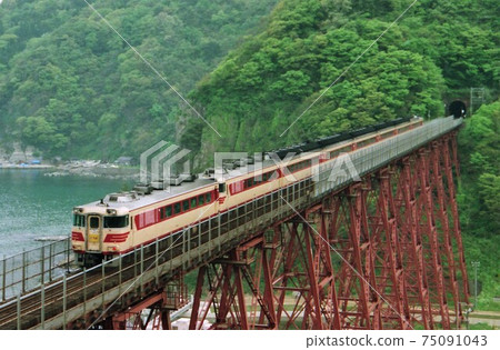 JR West Kiha 181 Series特快號Asashio 75091043