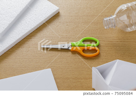 Scissors drawing image 75095084