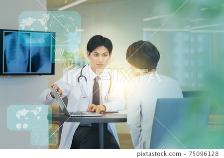 醫生檢查醫院醫學數字技術圖像 75096128