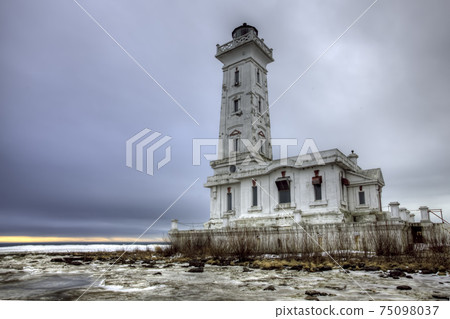 View of Point Abino Lighthouse in Ontario, Canada View of Point Abino Lighthouse in Ontario, Canada 75098037