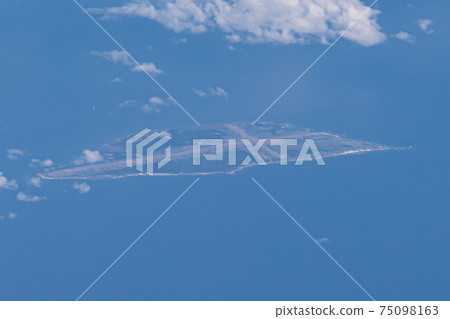 瑪格島島自衛隊的採購飛機場鳥瞰圖鹿兒島縣東中國海美國 75098163
