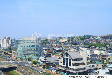 瀨戶市,瀨戶川和瀨戶中心地區的風景 瀨戶市,瀨戶川和瀨戶中心地區的風景 75098518