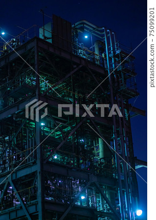Factory night view industrial zone Keihin industrial zone Tokyo Bay midnight chemical drive date night view light street light afternoon Factory night view industrial zone Keihin industrial zone Tokyo Bay midnight chemical drive date night view light street light afternoon 75099201