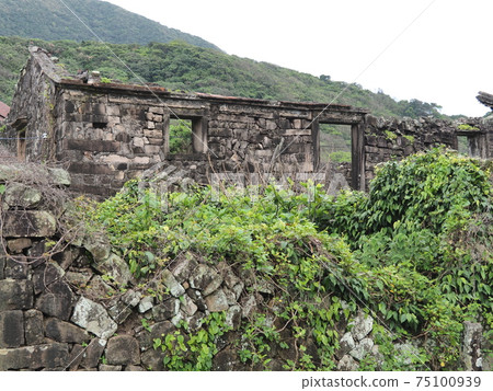 Old stone brick abandoned building in Taiwan Old stone brick abandoned building in Taiwan 75100939