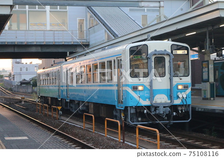 Kiha 32 type Kiha 32 type 75108116